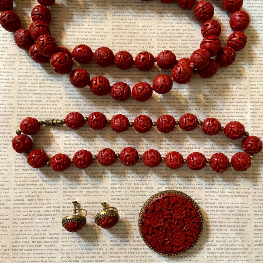 Vintage Qing Dynasty Cinnabar lot🌹